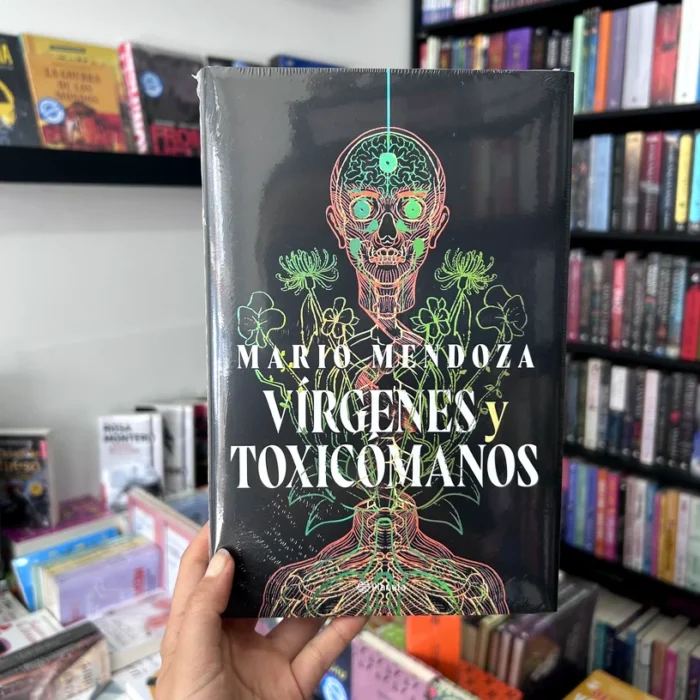 Fotografía de la portada del Libro Vírgenes y toxicomanos de Mario Mendoza 9786287779143