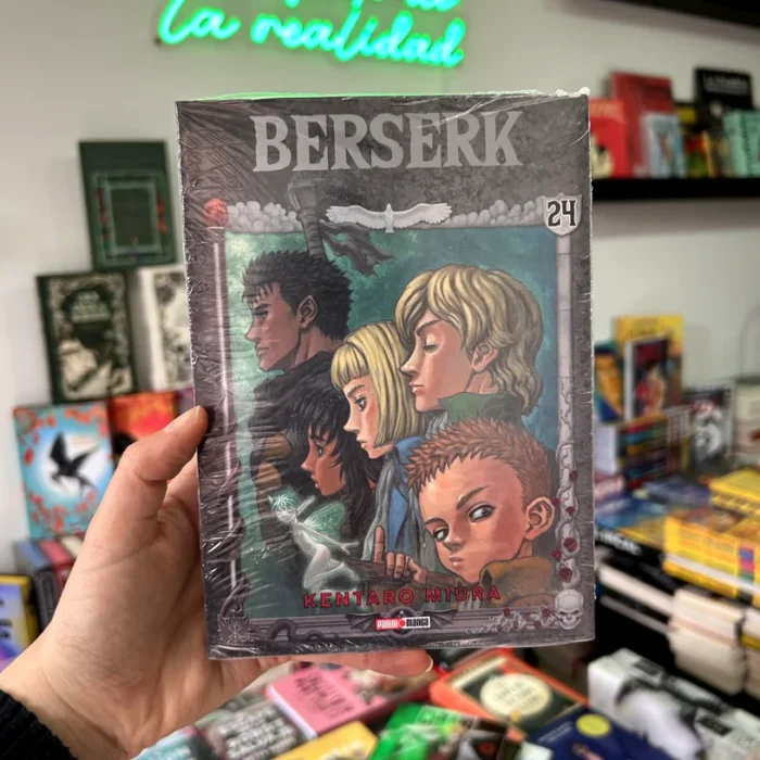 Fotografía de la portada del Manga Berserk Tomo 24 9786075283623