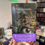 Fotografía de la portada del Libro Noche negra de Pilar Quintana 9786287778566